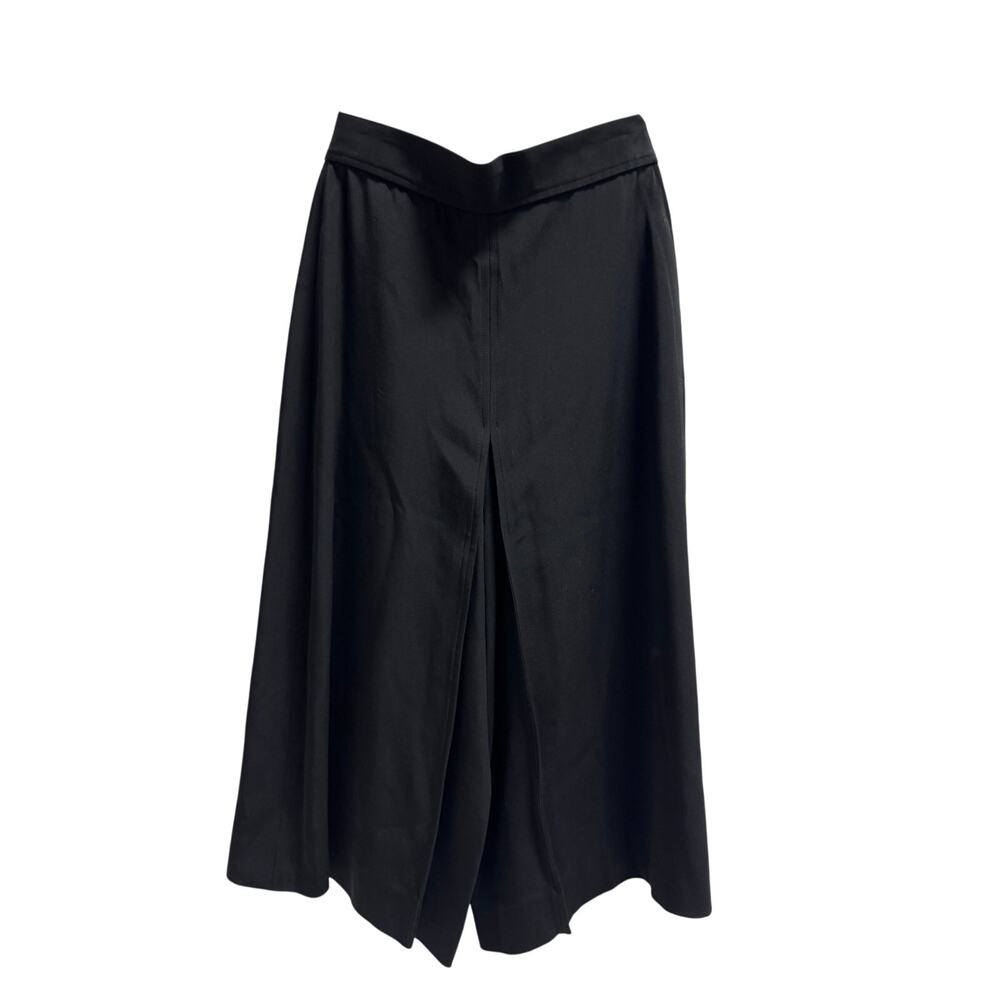 Chloé Black Culotte Shorts – Made in France – SZ 36 – NWT